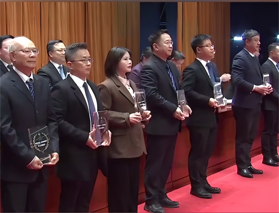 仙鶴股份有限公司官方網(wǎng)站 仙鶴股份有限公司官方網(wǎng)站